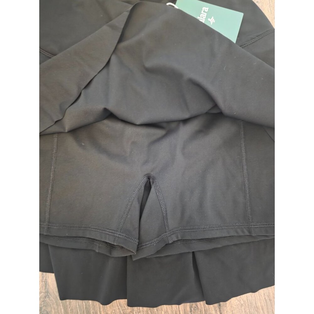 Halara Softlyzero Airy Black Performance Skorts S… - image 2